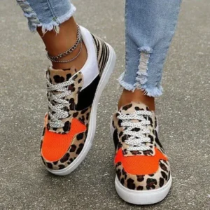 Lipasij Fashionable Round Toe Lace-Up Sneakers